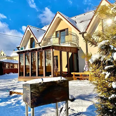 招待所 利萨纳旅馆 Nová Lesná